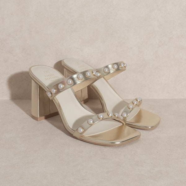 Victoria - Pearl Strap Heel